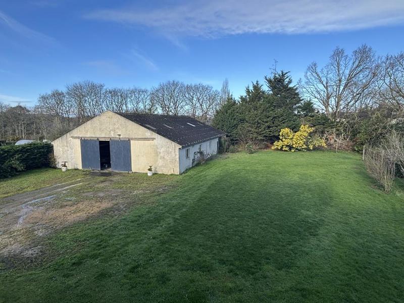 Maison traditionnelle - 155 m² - 7 pièces