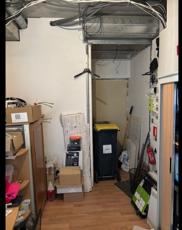 Local commercial - 83 m²