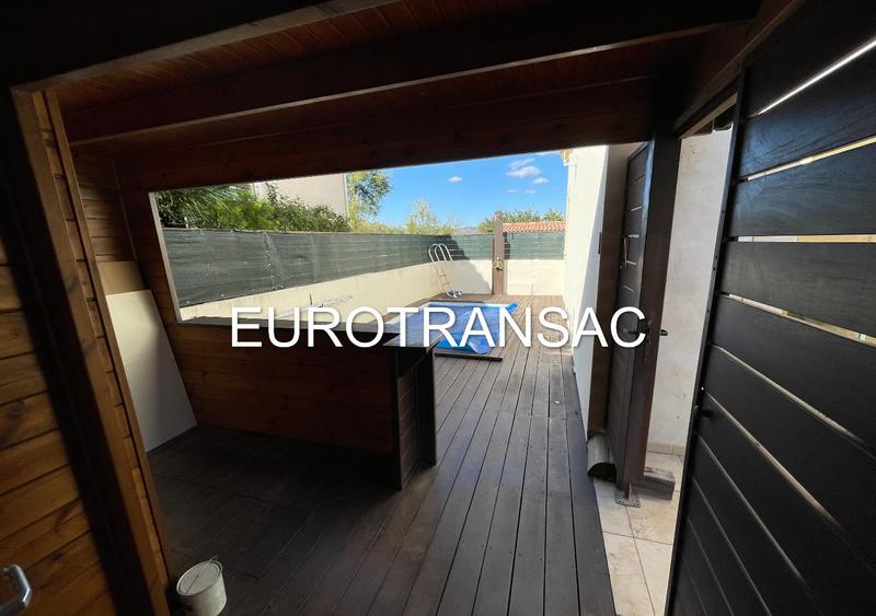 Maison - 111 m² - 4 pièces