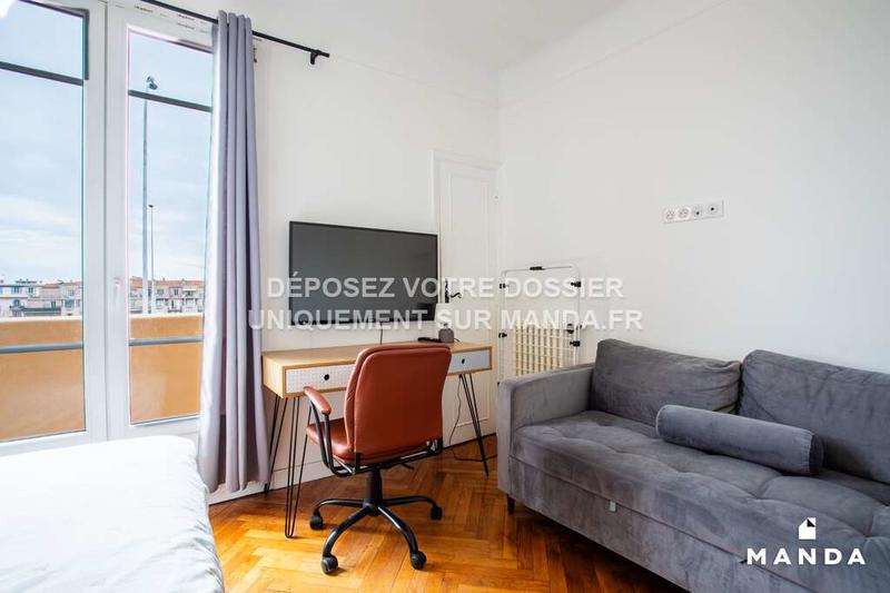 Chambre - 17 m² - 5 pièces