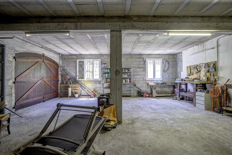 Villa - 168 m² - 6 pièces