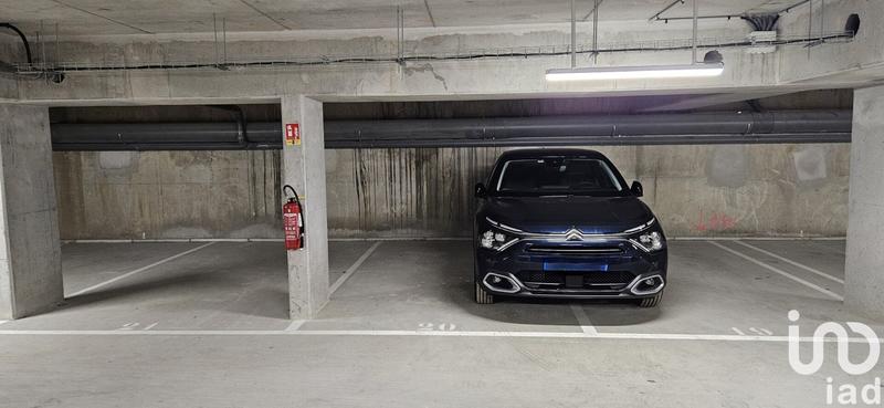 Parking - 12 m²