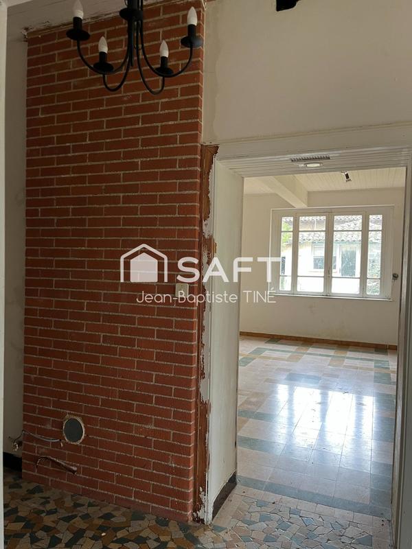 Maison - 303 m² - 7 pièces