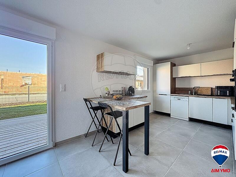 Appartement - 81 m² - 3 pièces