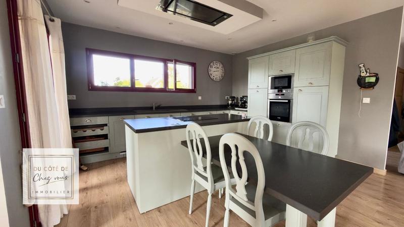 Maison - 142 m² - 5 pièces