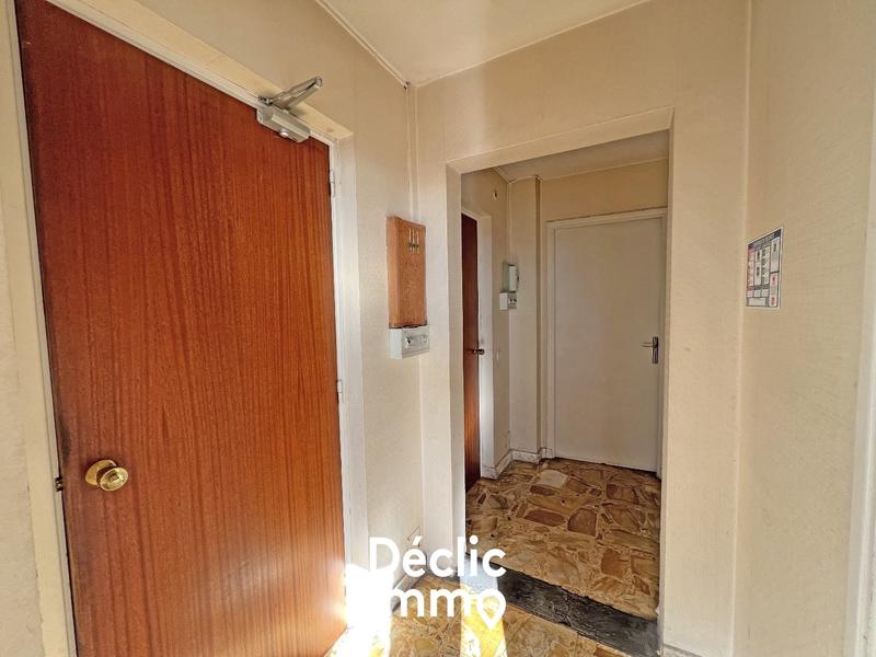 Bureau - 124 m² - 9 pièces