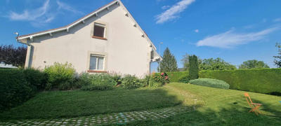 Maison - 171 m² - 5 pièces