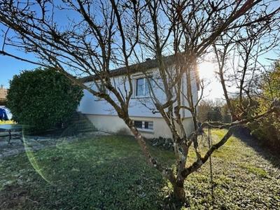 Maison - 95 m² - 4 pièces