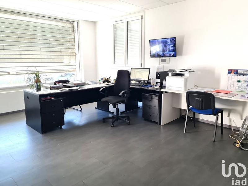 Local commercial - 835 m²