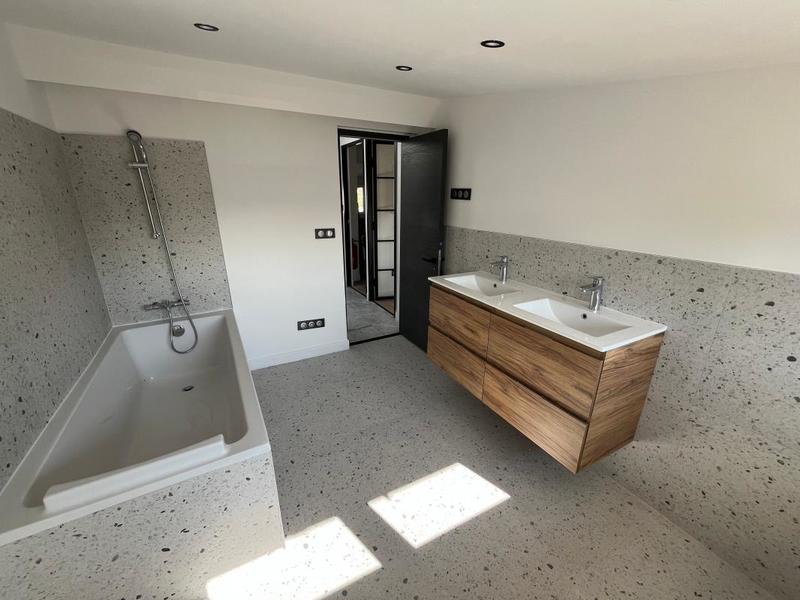 Duplex - 106 m² - 5 pièces