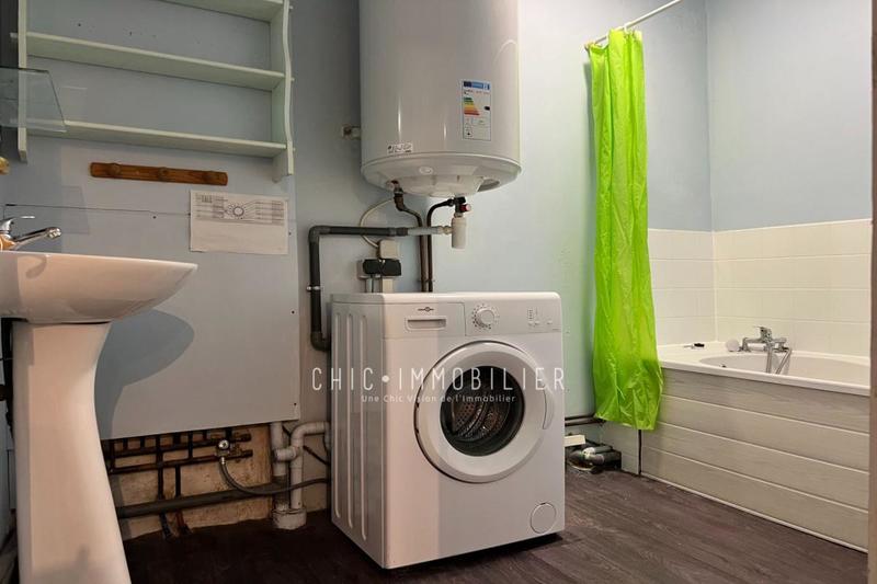 Maison - 93 m² - 4 pièces