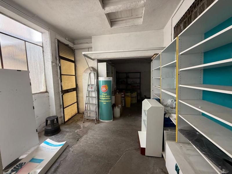 Local commercial - 93 m²