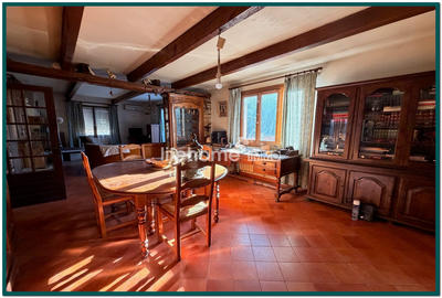 Villa - 168 m² - 7 pièces