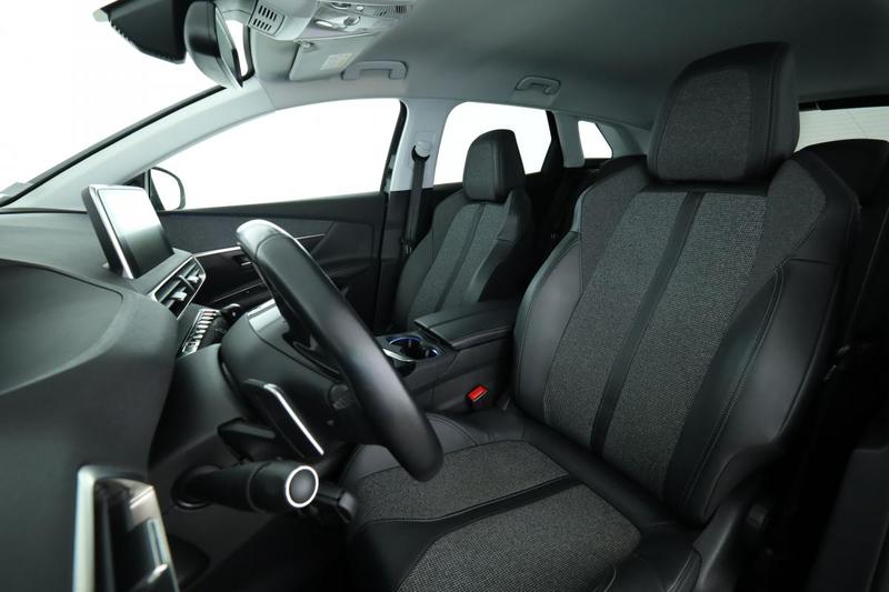 Peugeot 3008 1.5 Blue-HDi Allure Business Eat8 130 ch