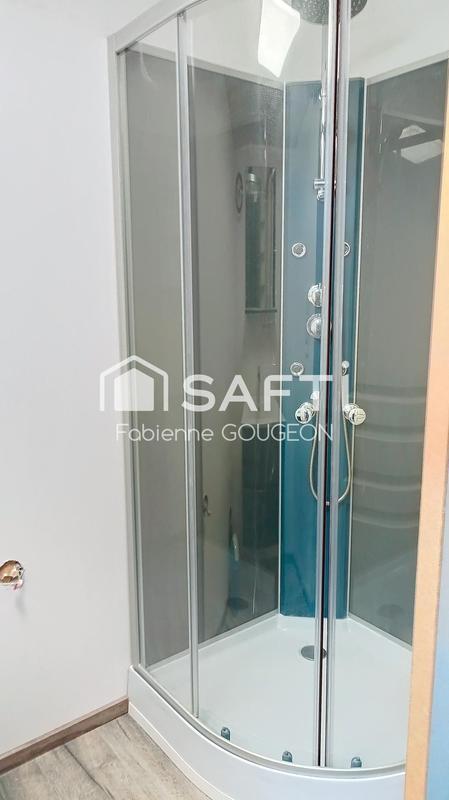 Maison - 205 m² - 7 pièces