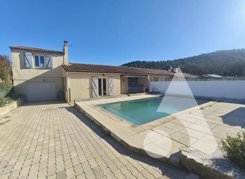 Maison - 107 m² - 5 pièces