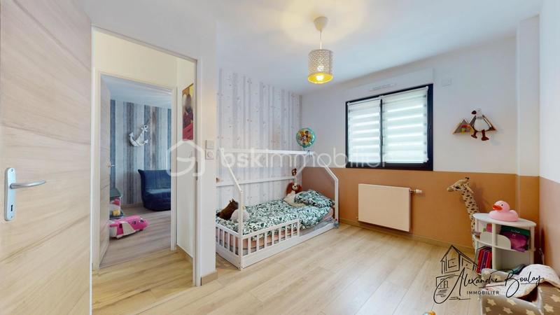 Maison traditionnelle - 140 m² - 6 pièces