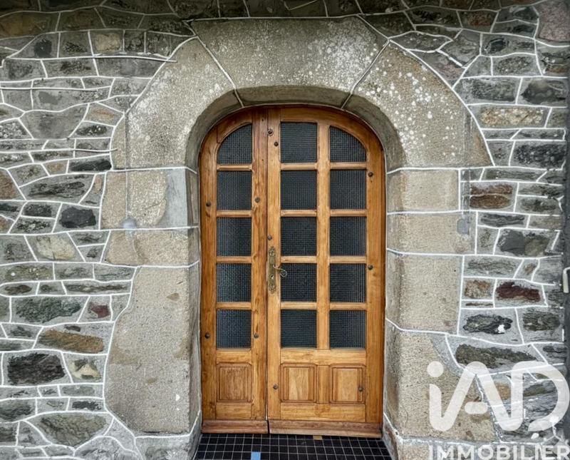 Maison - 143 m² - 6 pièces