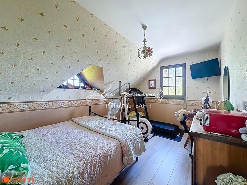 Maison - 95 m² - 4 pièces