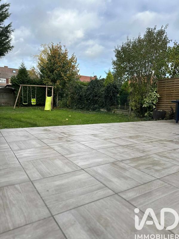 Maison - 96 m² - 4 pièces