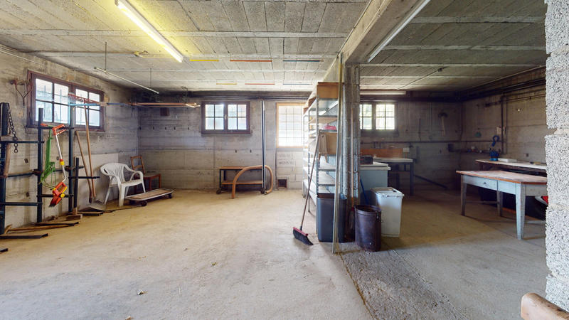 Maison - 172 m² - 7 pièces