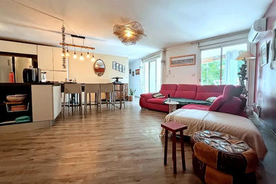 Appartement - 93 m² - 4 pièces