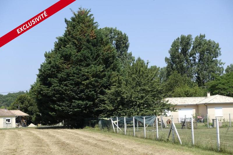 Terrain constructible - 1 675 m²