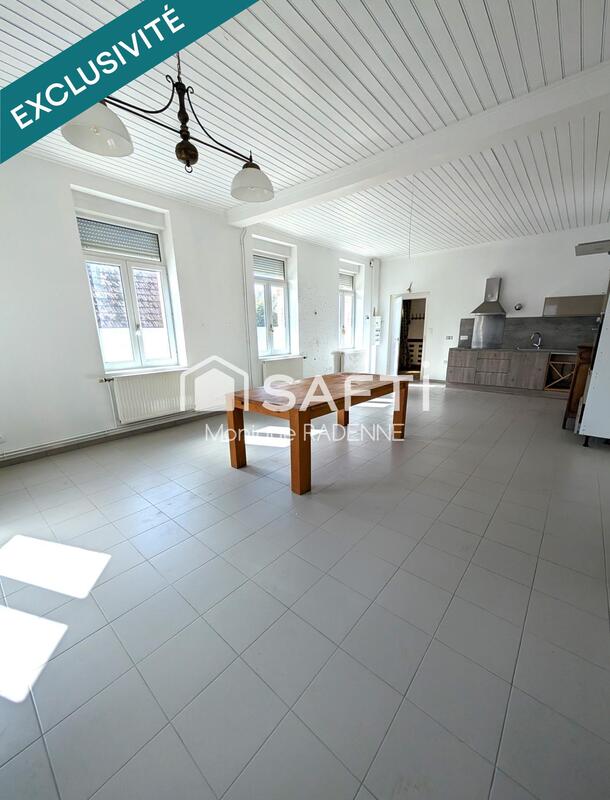 Maison - 121 m² - 6 pièces