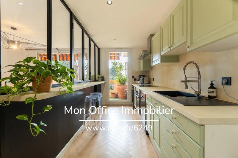 Appartement - 88 m² - 3 pièces