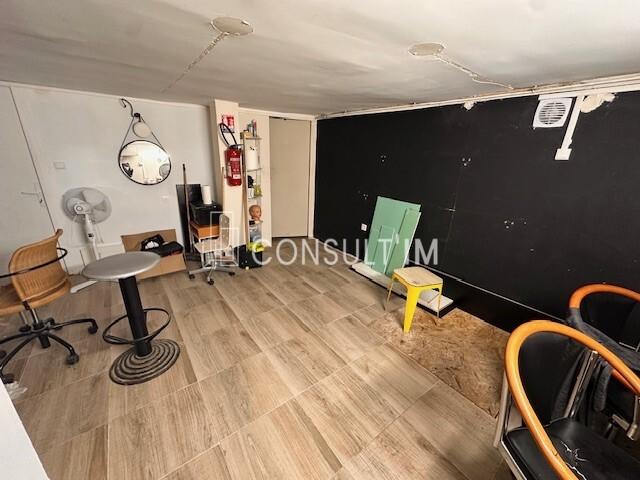 Local commercial - 56 m²