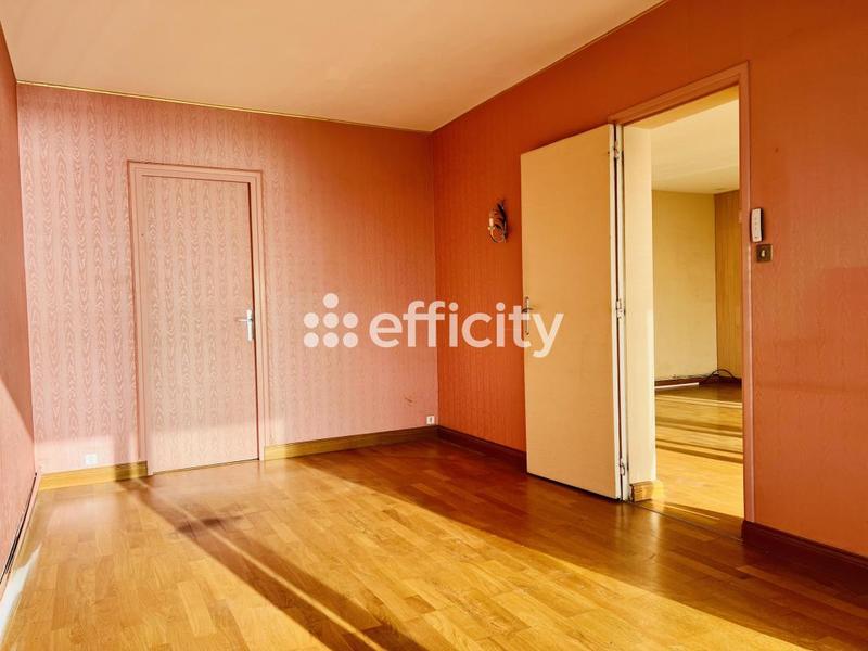 Appartement - 105 m² - 5 pièces