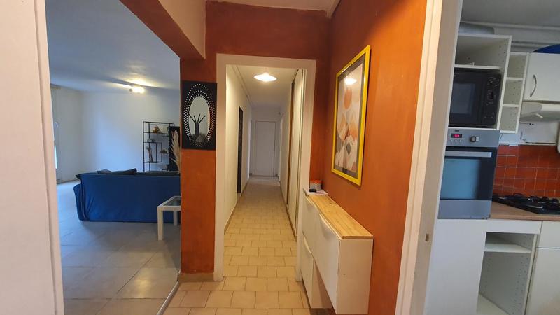 Appartement - 94 m² - 5 pièces