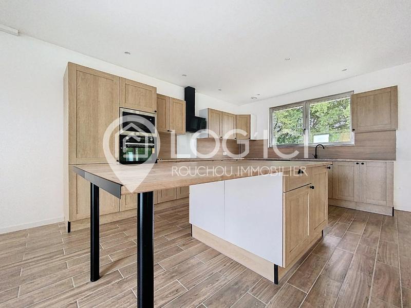 Maison - 200 m² - 6 pièces