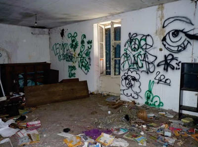 Maison - 204 m² - 6 pièces