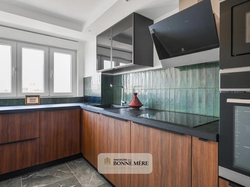 Appartement - 100 m² - 4 pièces