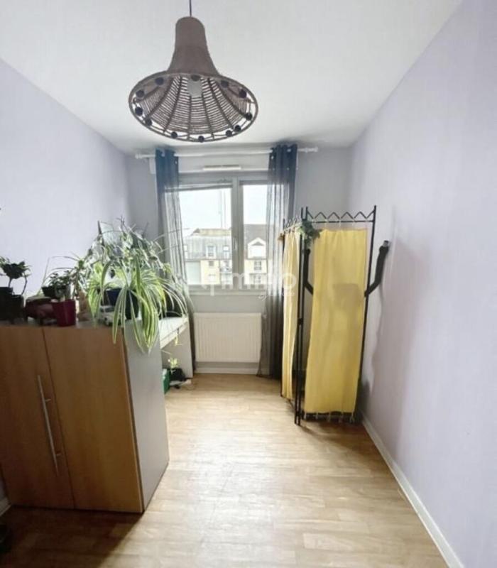 Appartement - 80 m² - 4 pièces