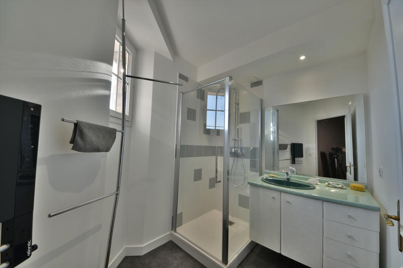 Maison - 175 m² - 7 pièces