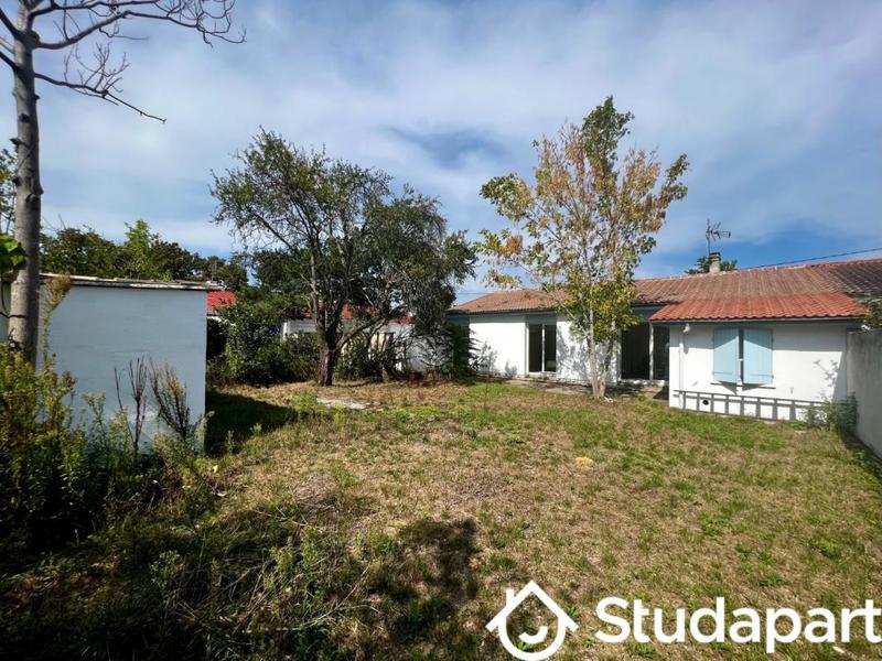 Maison - 95 m² - 4 pièces