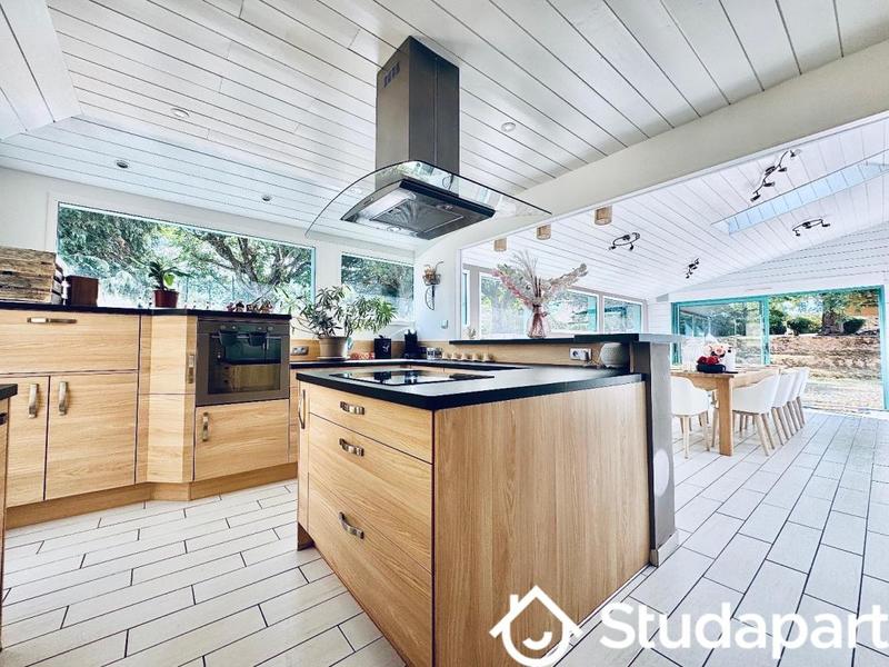 Chambre - 15 m² - 1 pièce