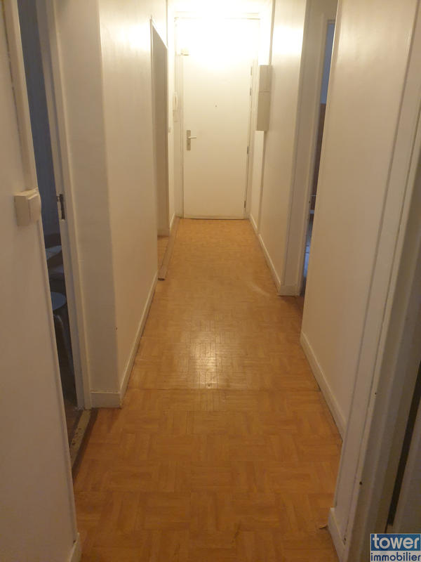 Fonds de commerce - Magasins - 122 m²