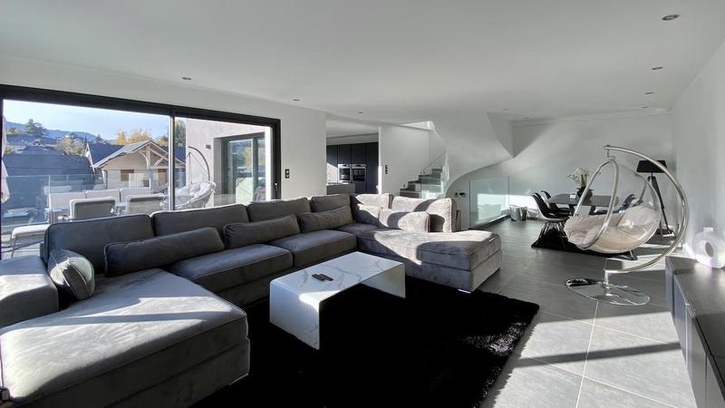 Villa - 130 m² - 4 pièces