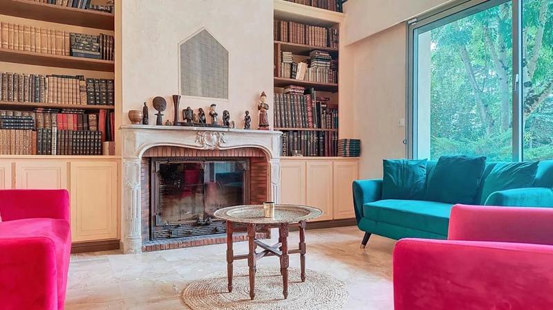 Propriété - 350 m² - 12 pièces