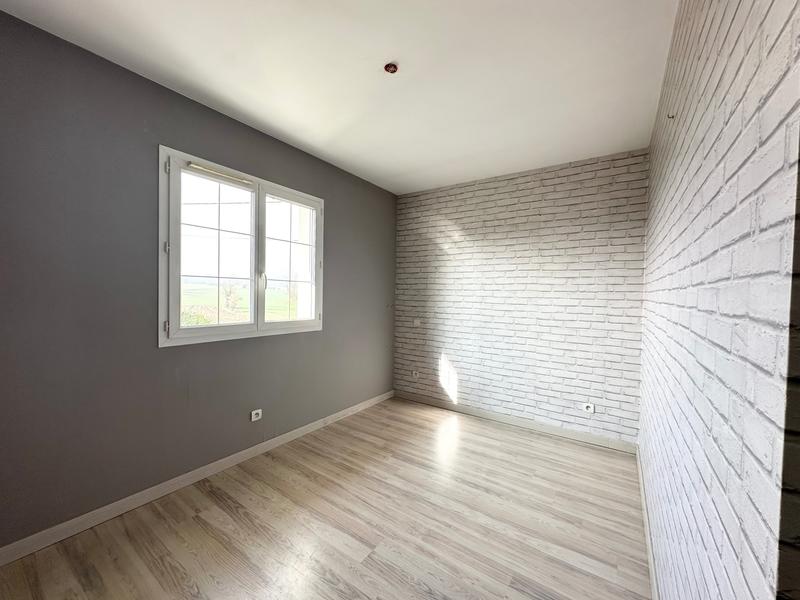 Maison - 104 m² - 5 pièces