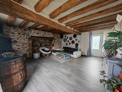 Maison - 145 m² - 6 pièces