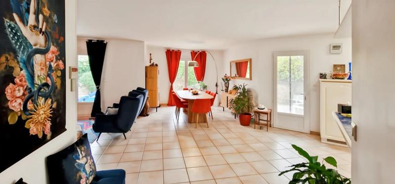 Maison - 110 m² - 5 pièces