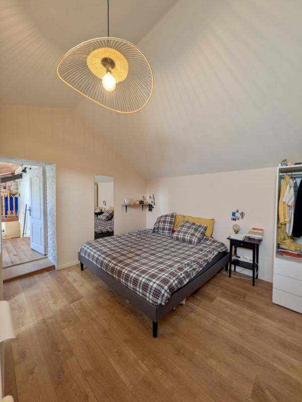 Maison - 85 m² - 5 pièces