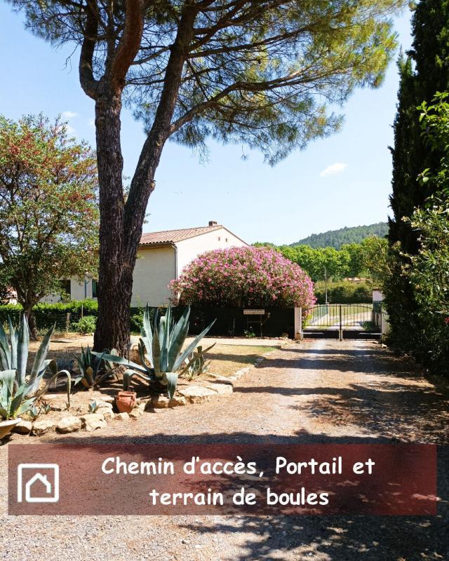 Maison - 215 m² - 7 pièces