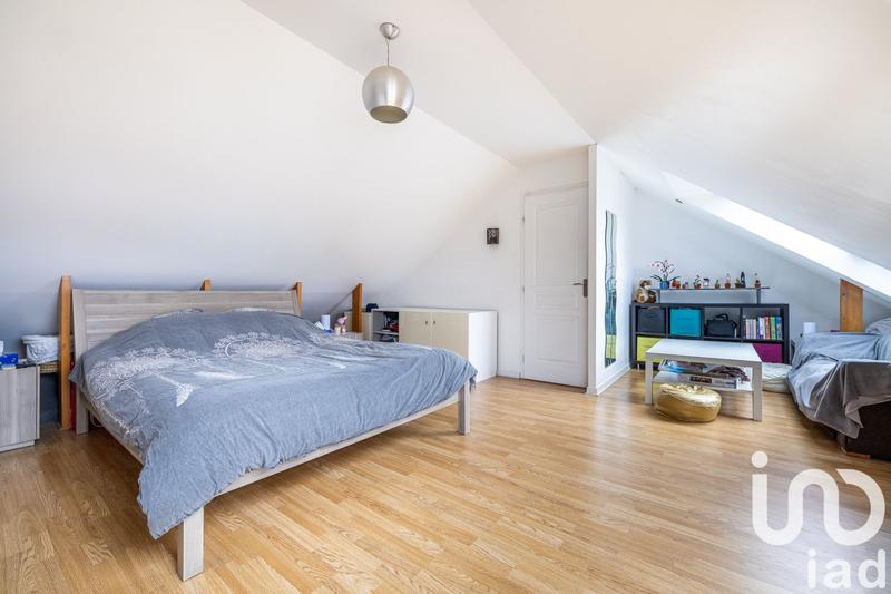 Maison - 144 m² - 7 pièces