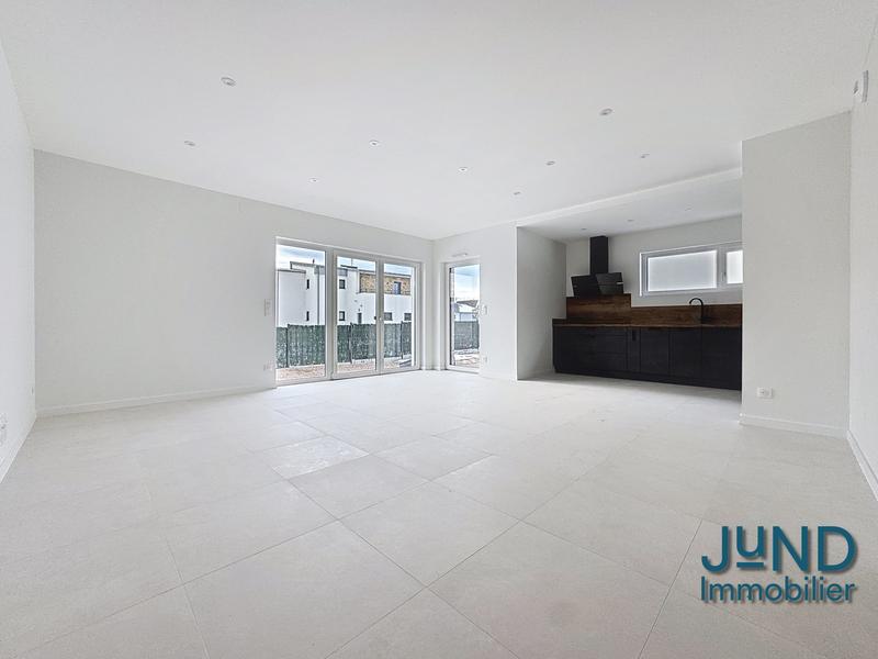 Maison - 103 m² - 4 pièces