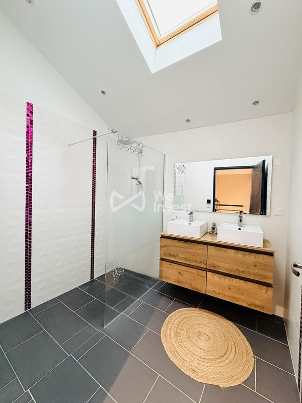 Maison - 102 m² - 4 pièces